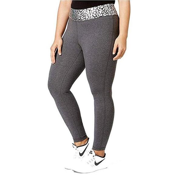 Material Girl Women Active Plus Size Waist Crackle Printed Yoga Leggings Size 3X - Picture 2 of 4